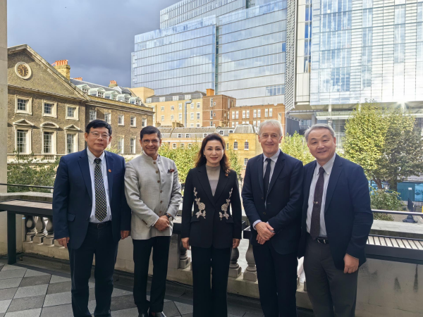 &nbsp;Hong JIANG, secretary of the CPC Committee of SUSTech, visited KCL.&nbsp;